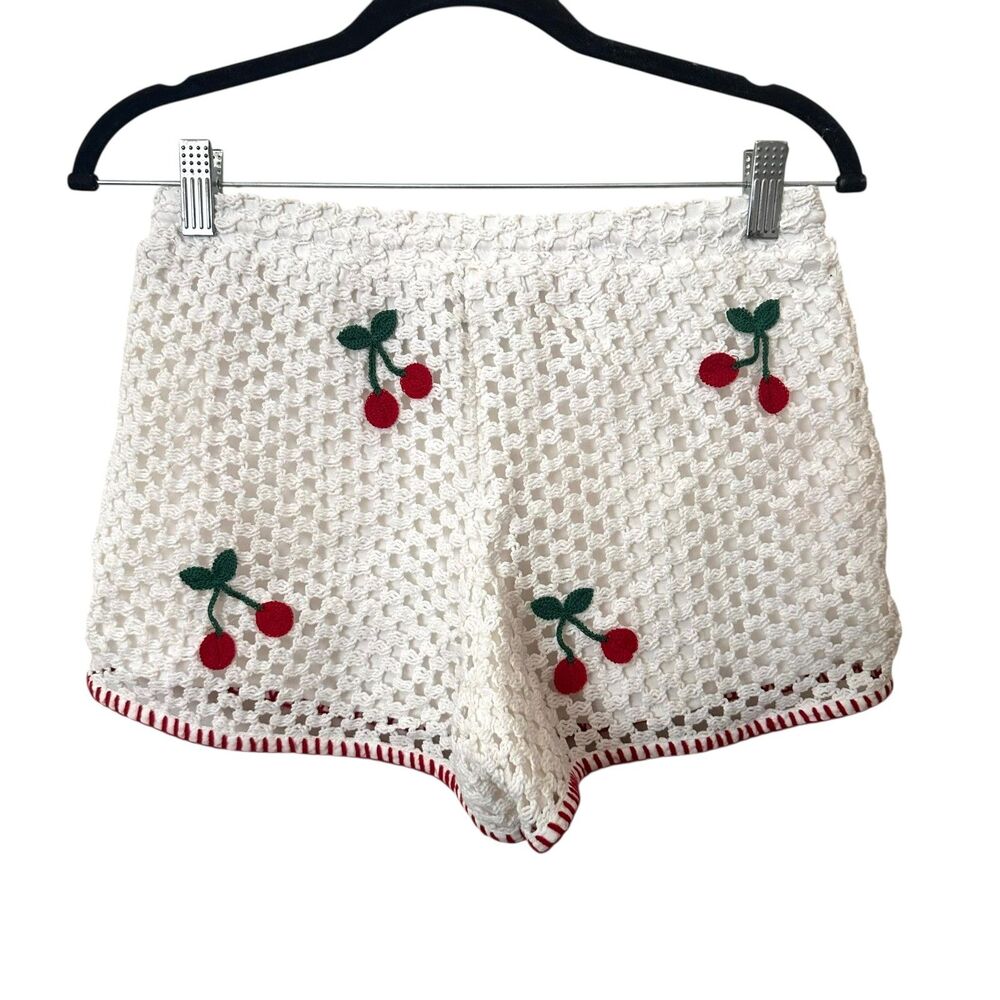 Saylor Blithe Cherry Crochet Short Set White Small - image 5